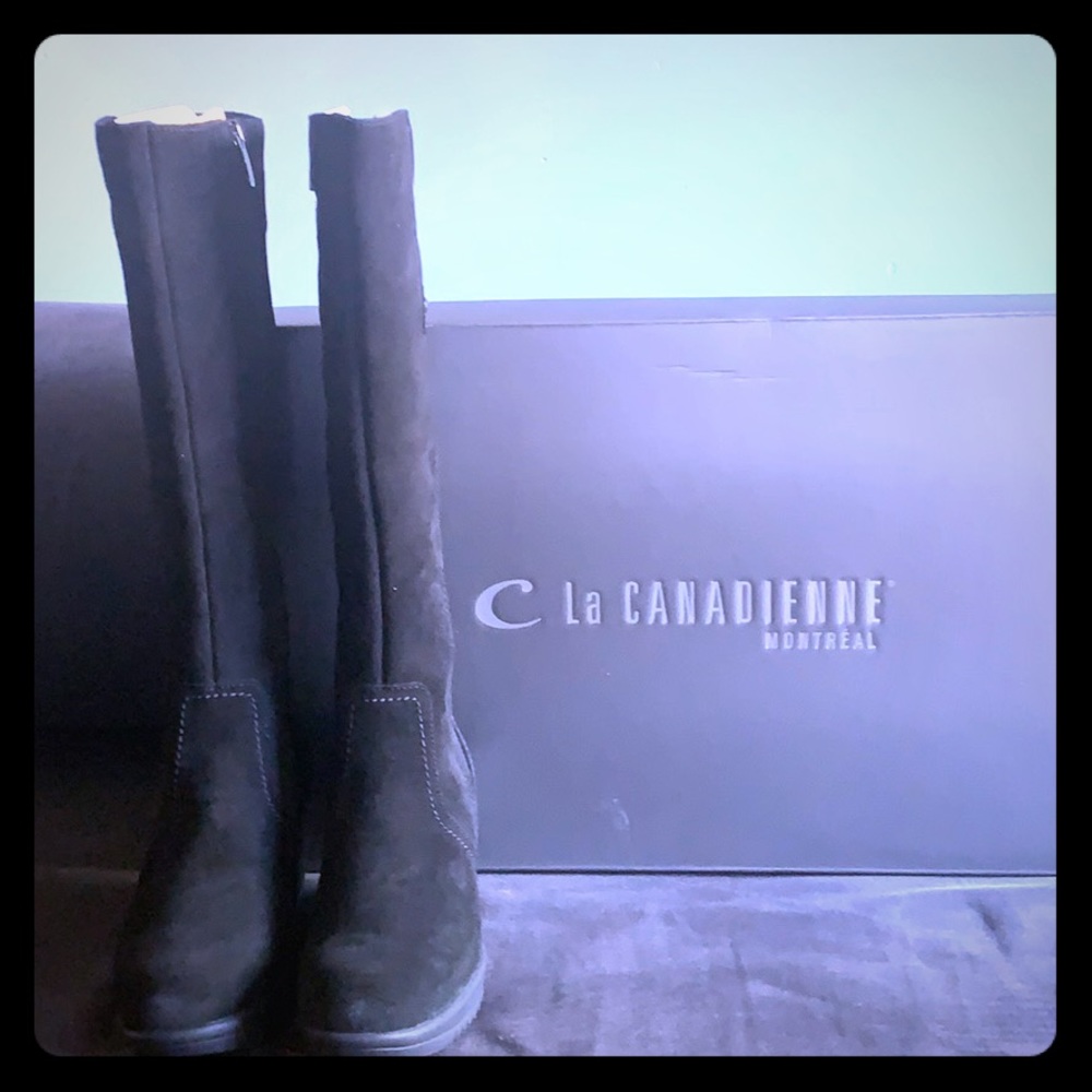 La Canadienne // ‘Grace’ - Black Suede Boots